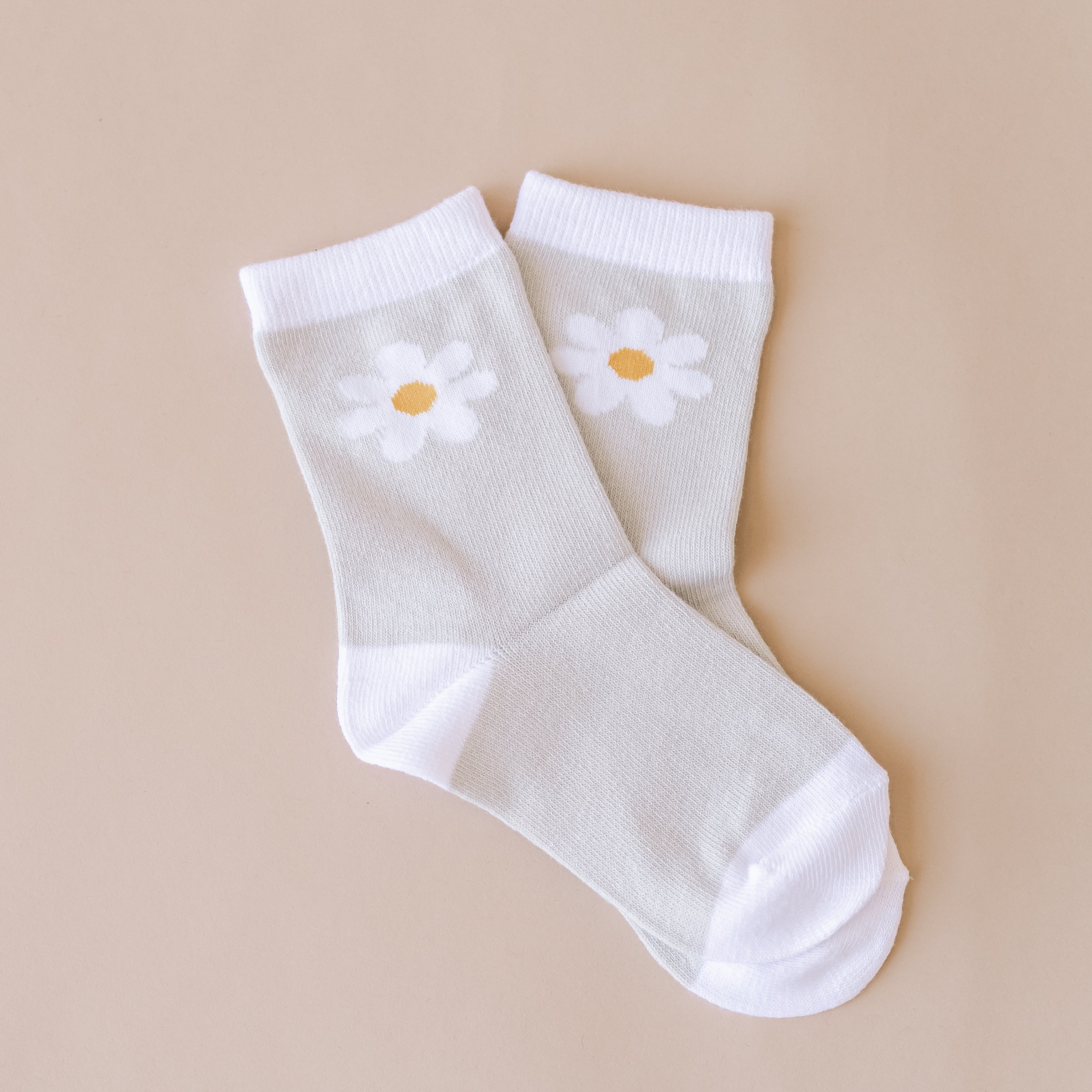 LMSS® CHILD CREW SOCKS - Have A Great Daysy (Light Gray) Little Mama Shirt Shop
