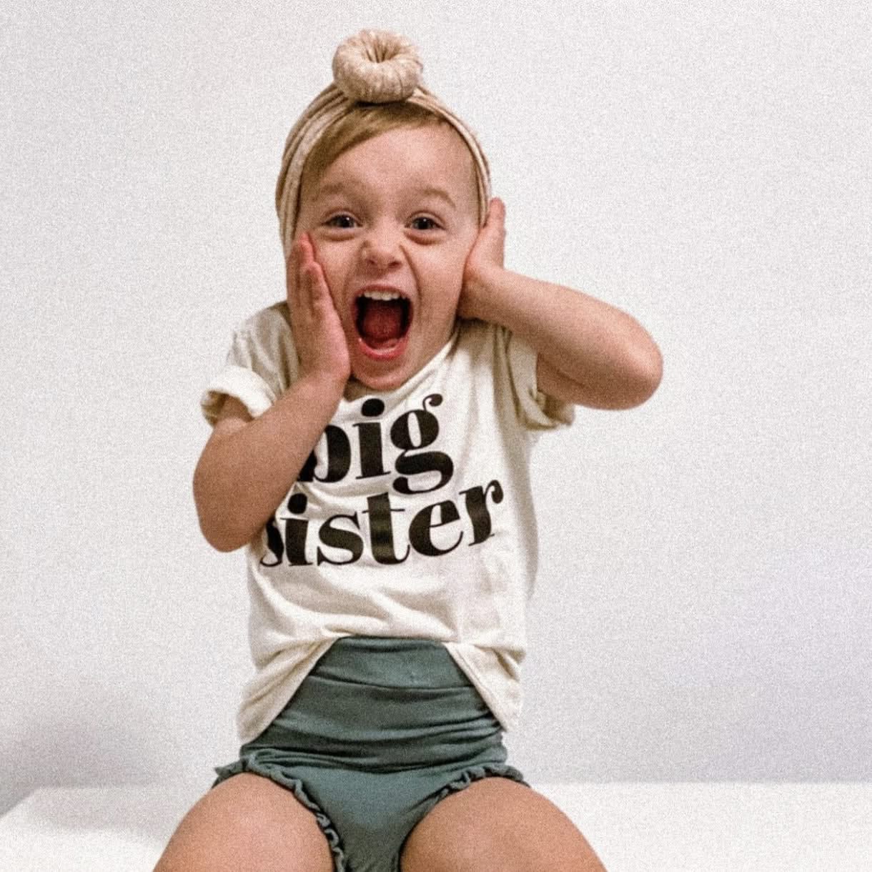 Big Sister - Original - Child Shirt Little Mama Shirt Shop