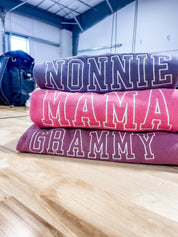 Embroidered PIGMENT Crewneck - OUTLINE NAME